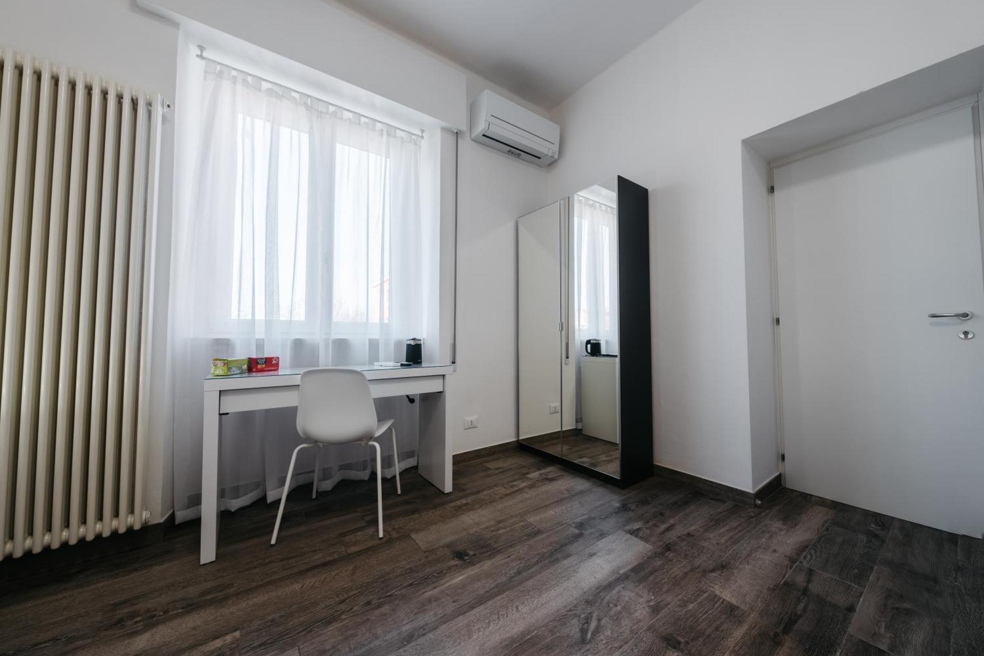 Porta Nuova Suites เวโรนา ภายนอก รูปภาพ