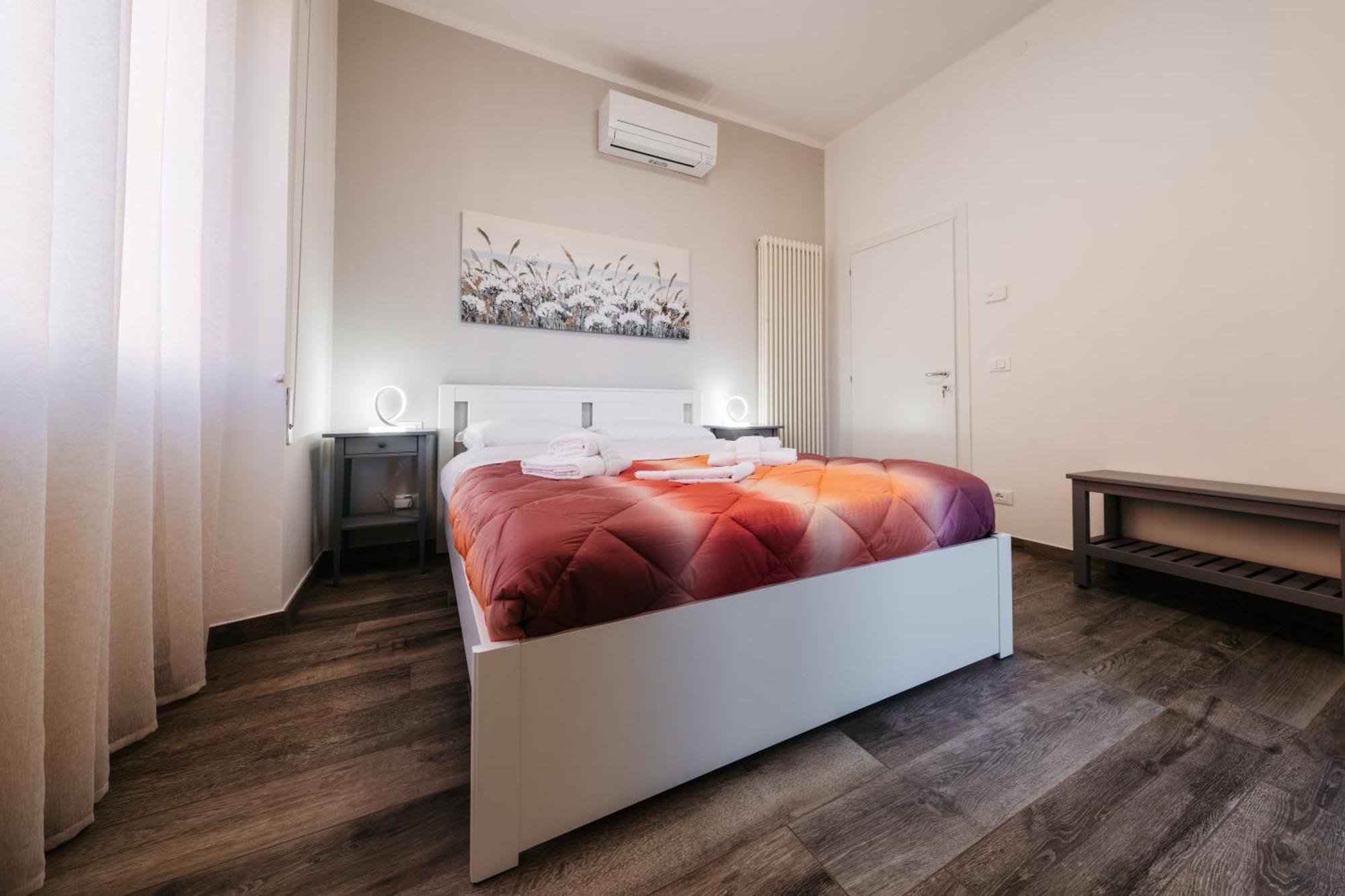 Porta Nuova Suites เวโรนา ภายนอก รูปภาพ
